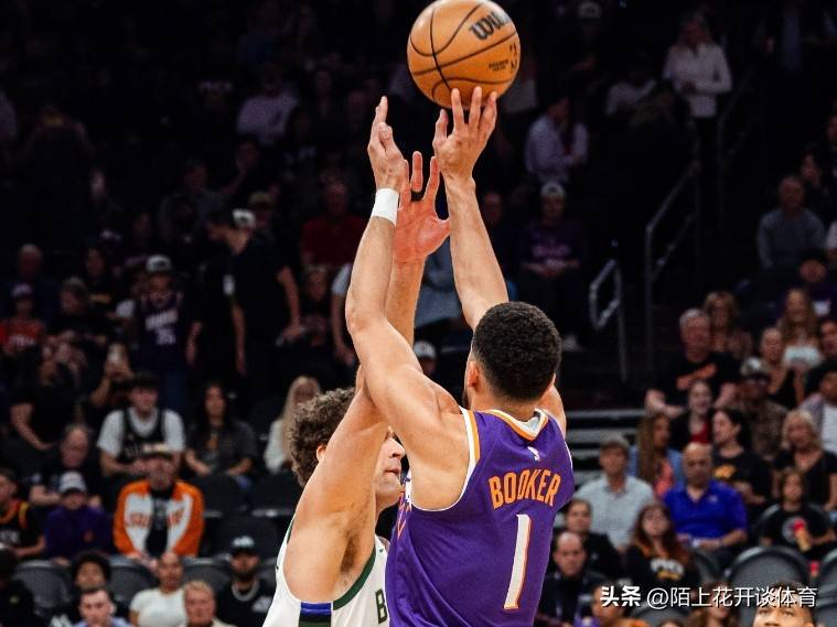 开云下载-奇才强势雄鹿，布克送出助攻