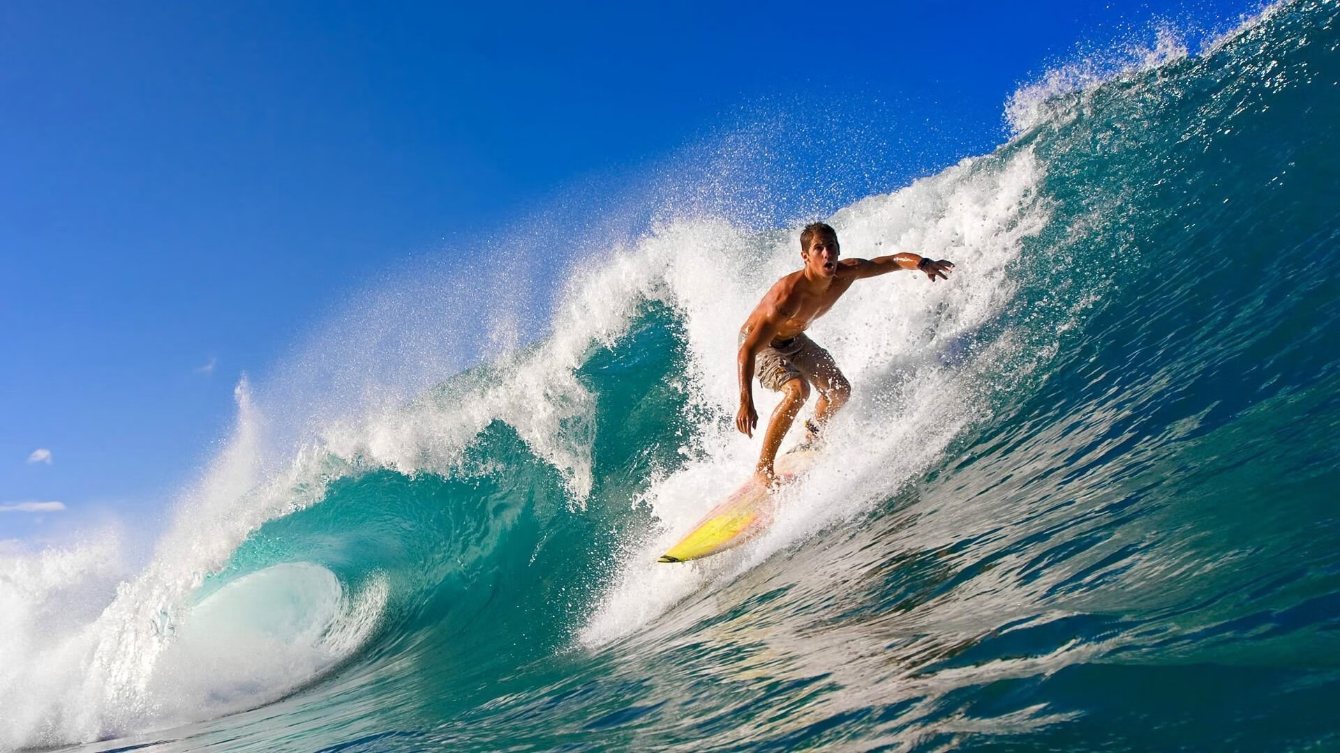 F1新赛季揭幕战之夜,C罗表现堪称教科书